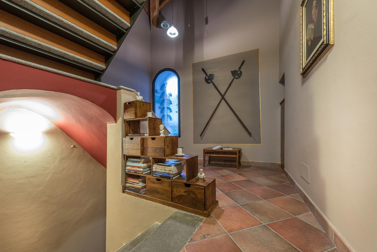 Casa Asso Di Coppe B&B Alba Kültér fotó