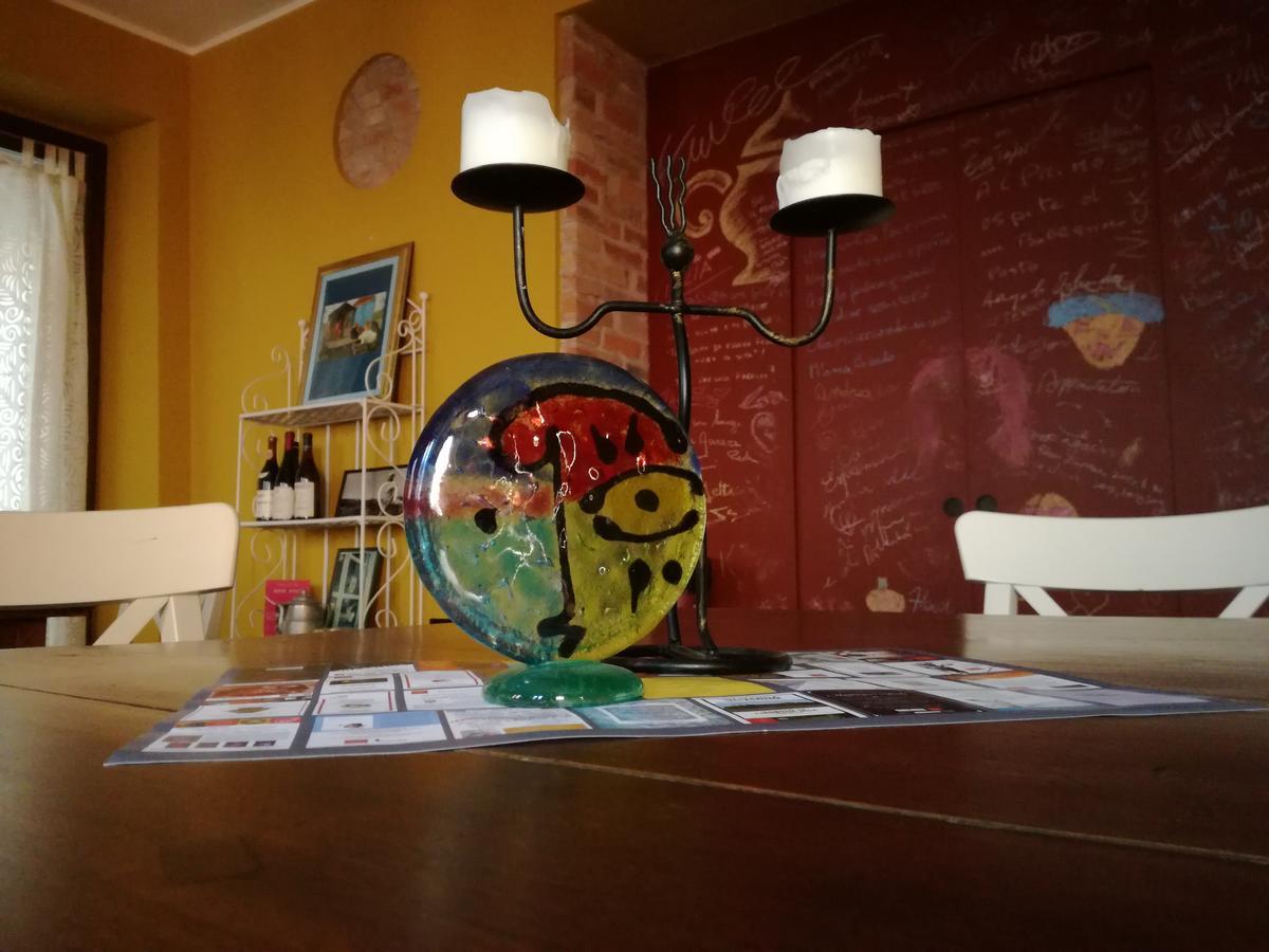 Casa Asso Di Coppe B&B Alba Kültér fotó